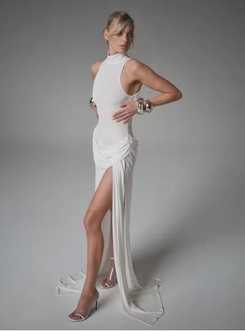 Robe Longue Col Roulé Épaules Dénudées Fendue