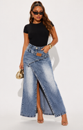 Jupe Longue en Jean Délavé Asymétrique