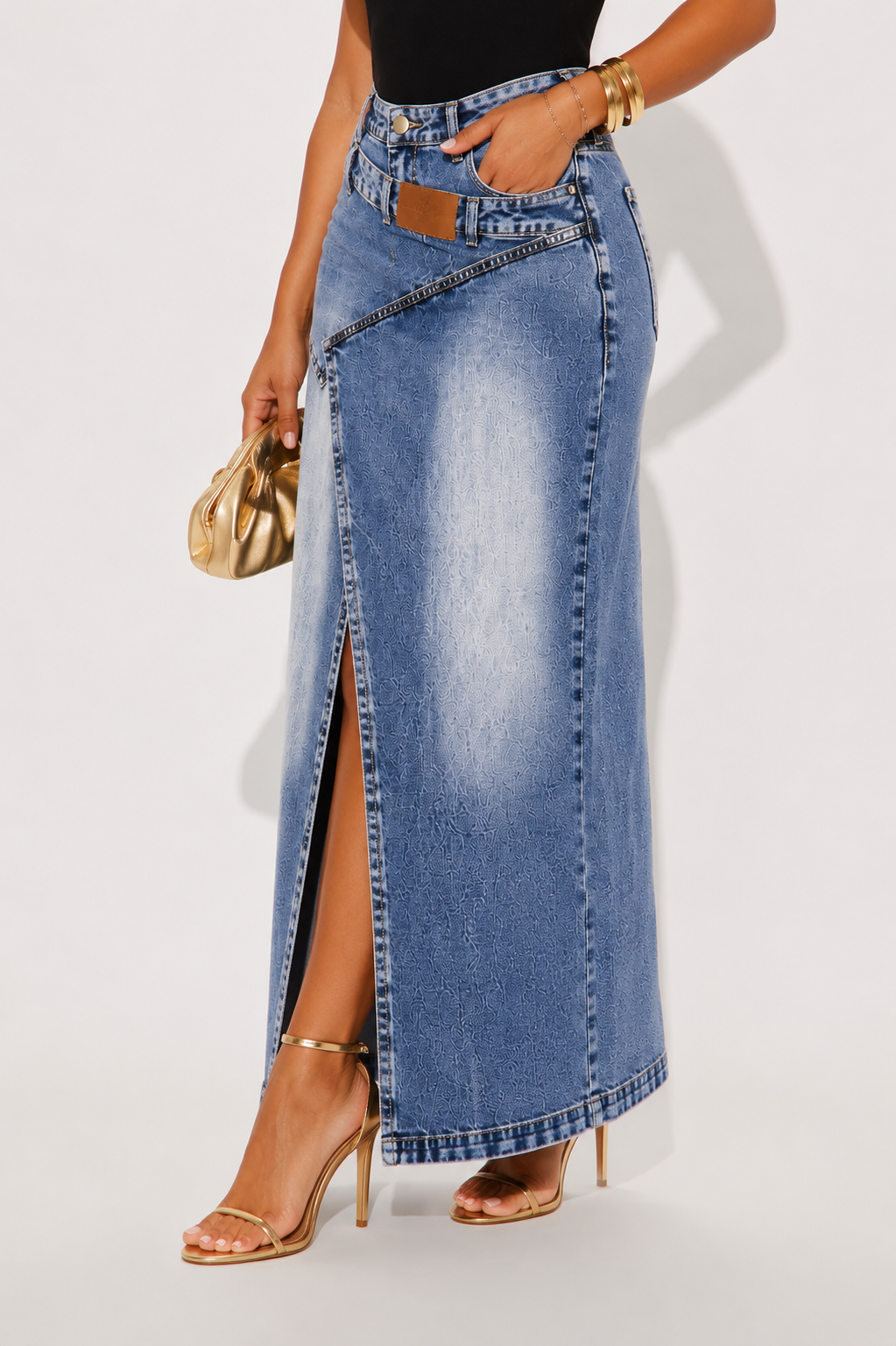 Jupe Longue en Jean Délavé Asymétrique
